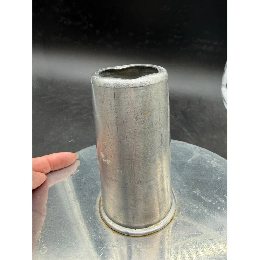Vintage Aluminum Angel Food Cake Pan 10 Inch 2 Piece Tube Pan with Cooling‎ Feet